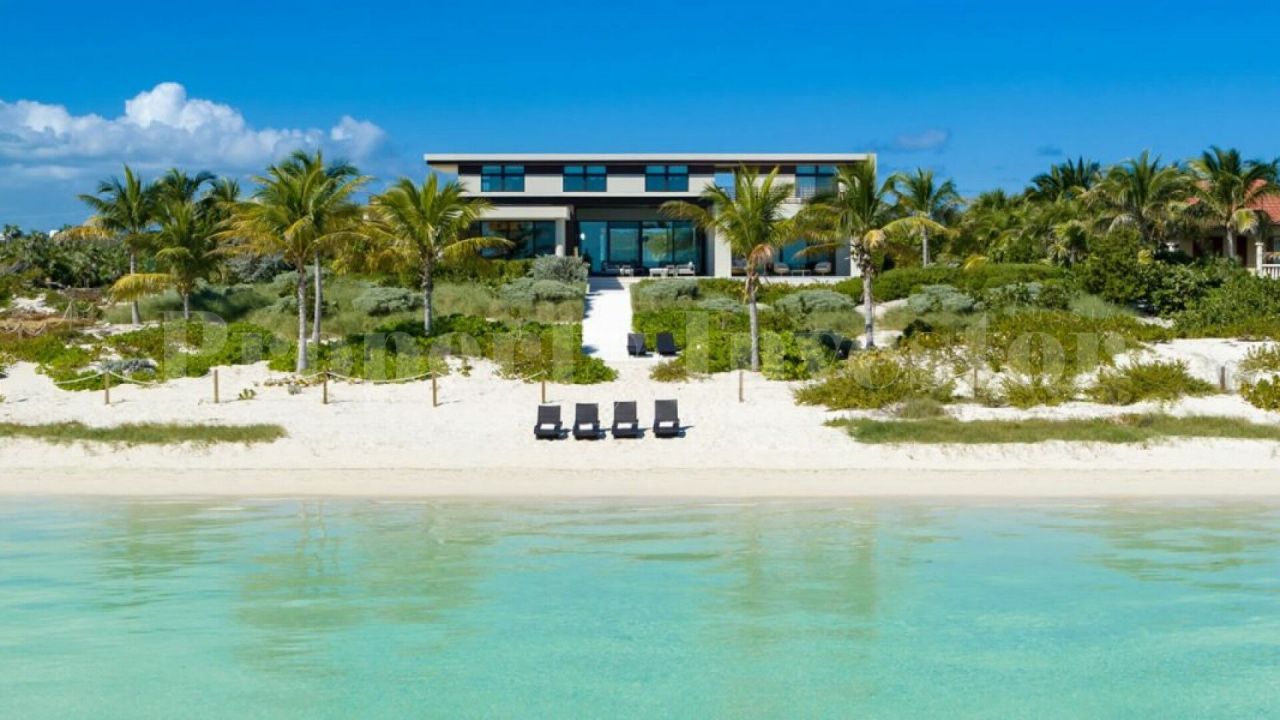 Villa Providensiales, Turks and Caicos Islands, 622 sq.m - picture 1