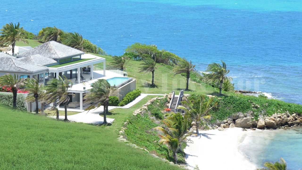 Villa Sent-Pol, Antigua and Barbuda, 717 sq.m - picture 1
