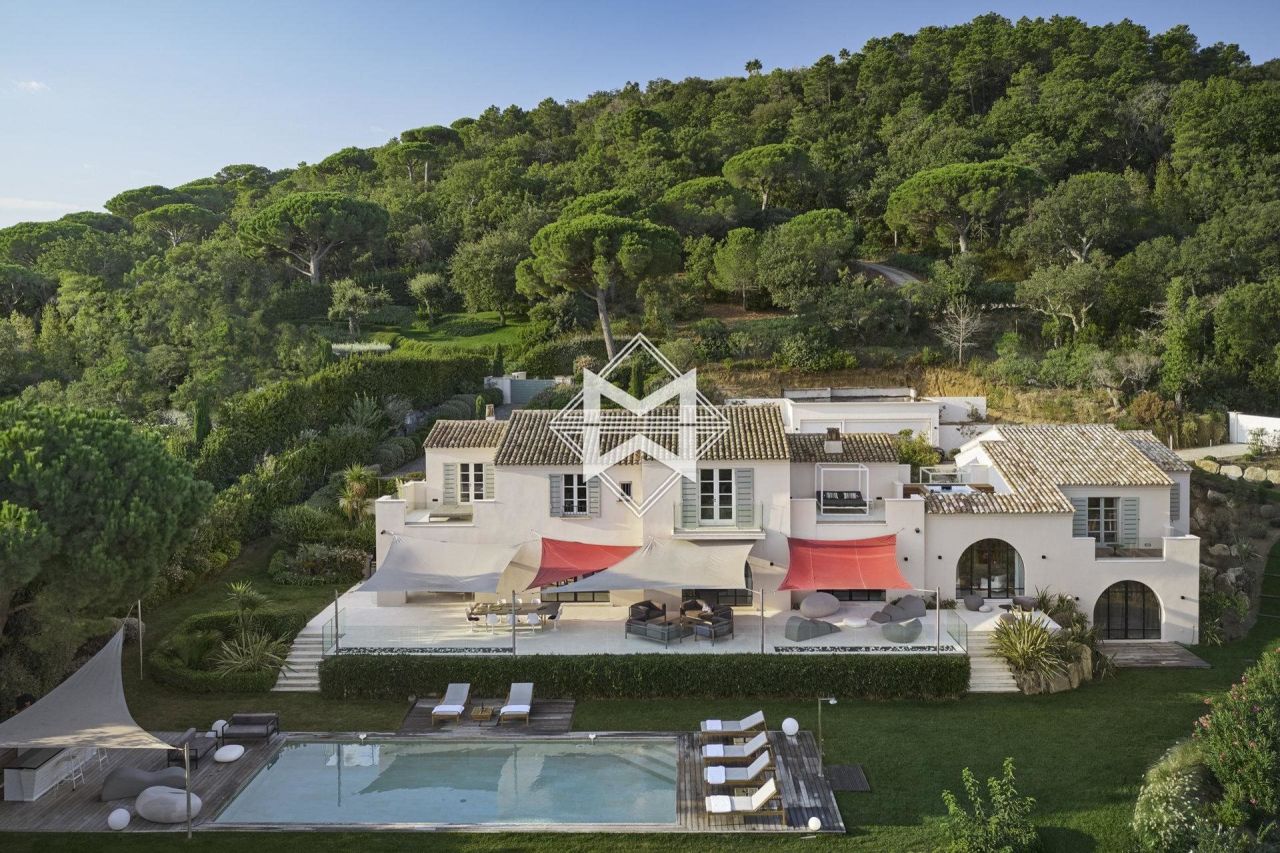 House in Ramatuelle, France, 650 sq.m - picture 1