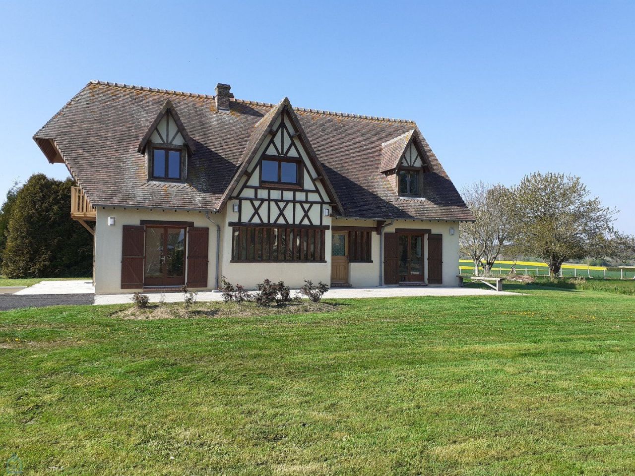 Casa en Pacy-sur-Eure, Francia - imagen 1