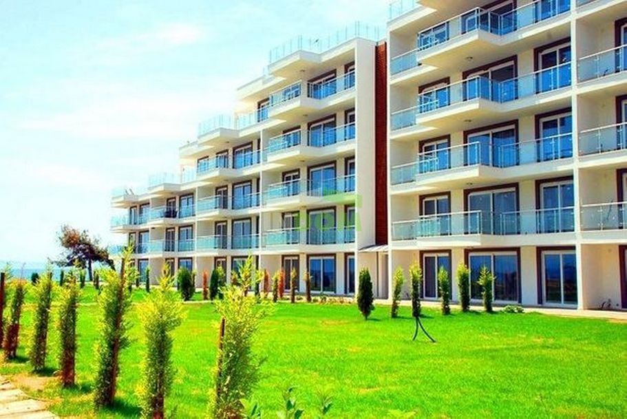 Hotel en Izmir, Turquia, 32 000 m2 - imagen 1
