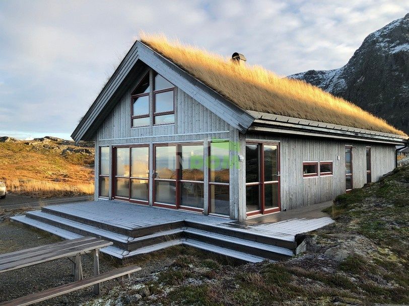 Commercial property on Lofoten, Norway, 117 sq.m - picture 1