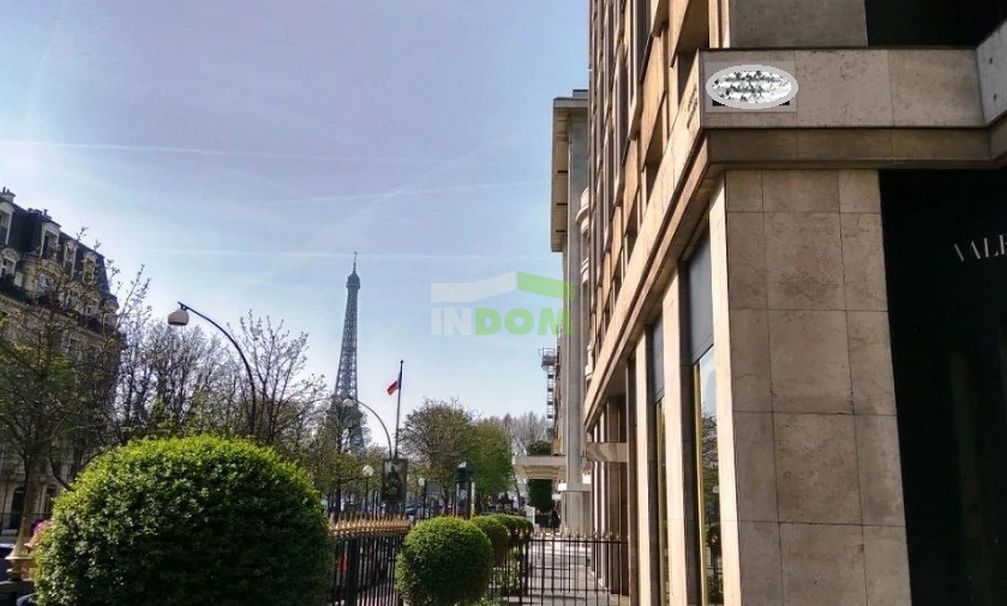 Propiedad comercial en París, Francia, 1 800 m2 - imagen 1
