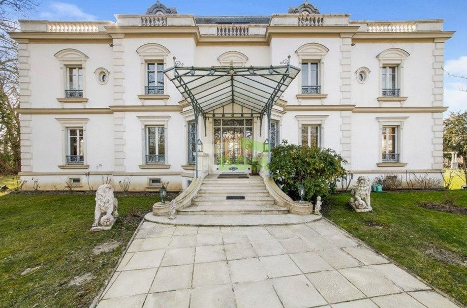 Mansion in Paris, Frankreich, 600 m2 - Foto 1
