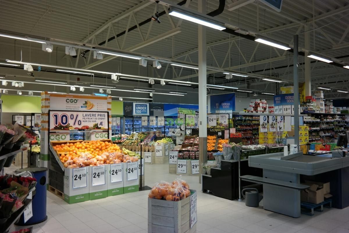 Biens commerciaux Severnaya Norvegiya, Norvège, 1 397 m2 - image 1