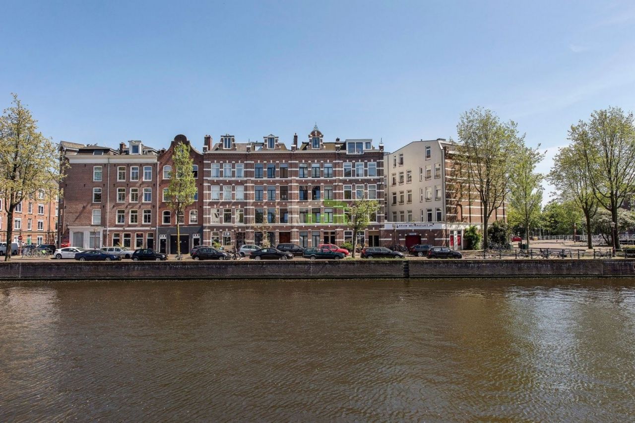 Appartement à Amsterdam, Pays-Bas, 56 m2 - image 1