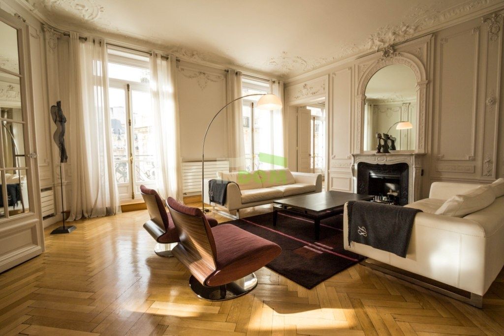 Apartment in Paris, France, 297 sq.m - picture 1