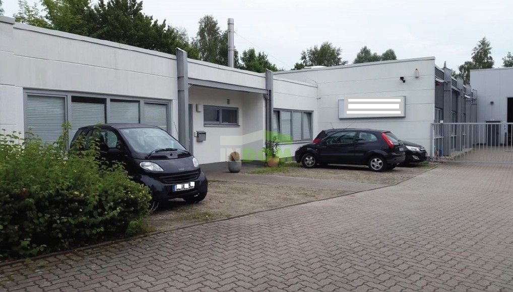 Commercial property in Hamburg, Germany, 975 sq.m - picture 1