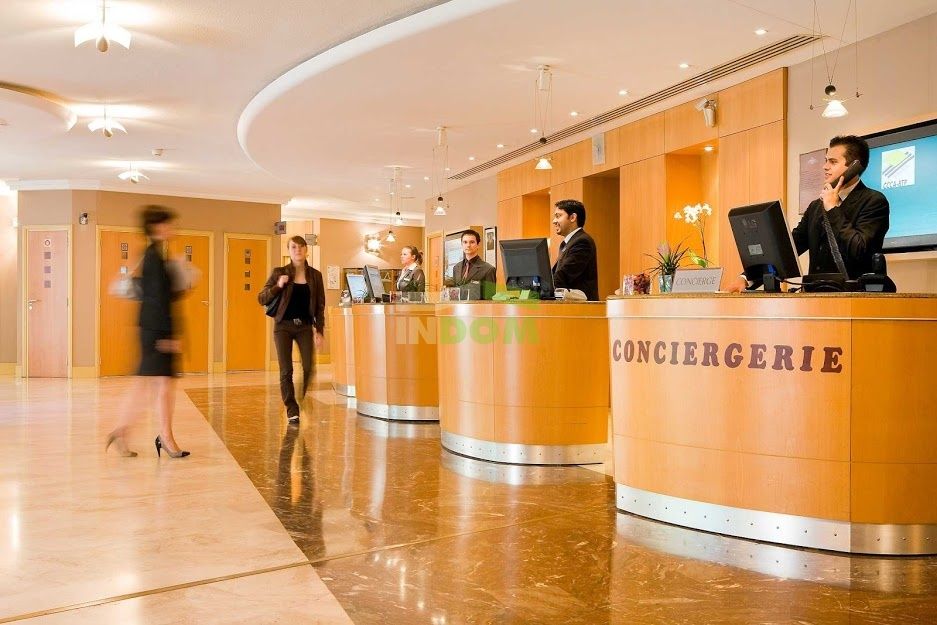 Hotel Lazurnyj bereg, Francia, 4 830 m2 - imagen 1