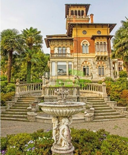 Villa in Ticino, Switzerland, 483 sq.m - picture 1