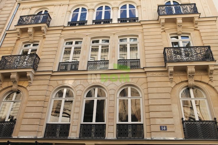 Apartment in Paris, France, 135 sq.m - picture 1