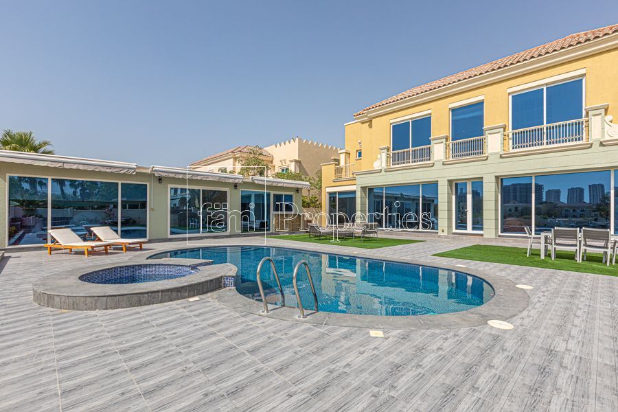 Haus in Dubai, VAE, 930 m2 - Foto 1