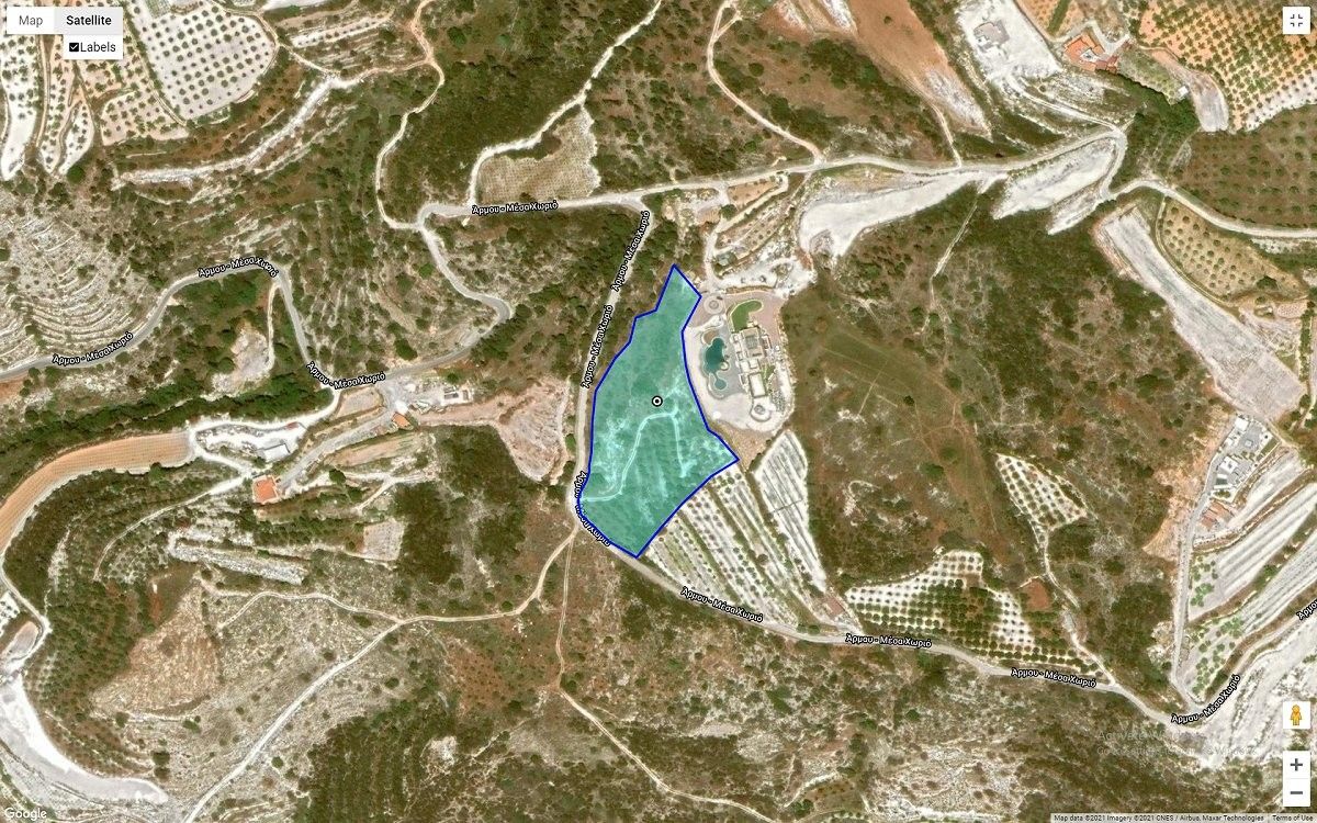 Land in Paphos, Cyprus, 12 000 sq.m - picture 1