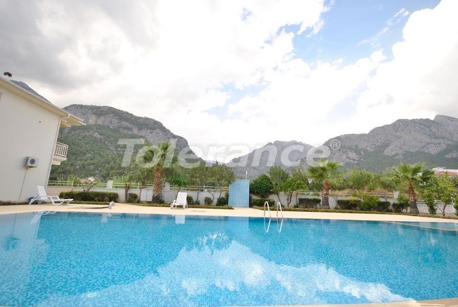 Apartment in Kemer, Turkey, 80 sq.m - picture 1
