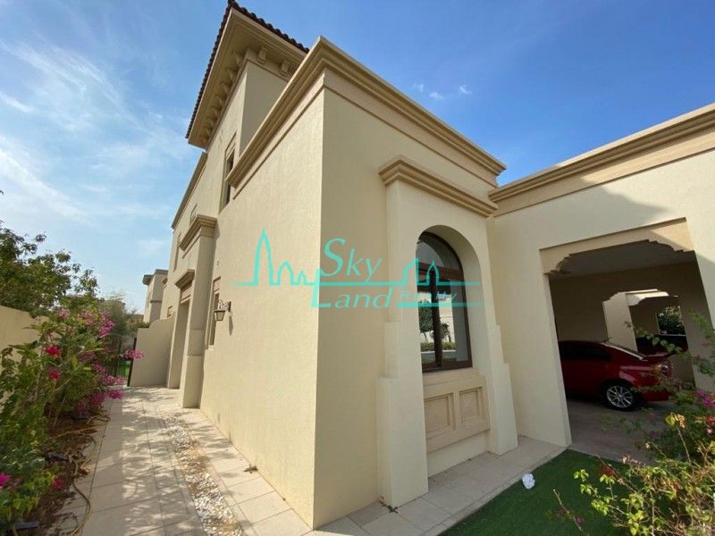 Villa in Dubai, VAE, 371 m2 - Foto 1