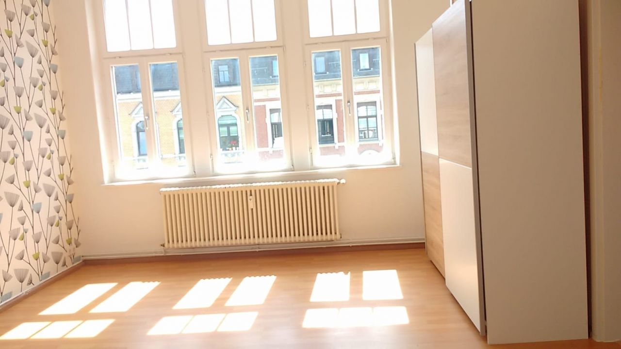 Flat in Plauen, Germany, 90 sq.m - picture 1
