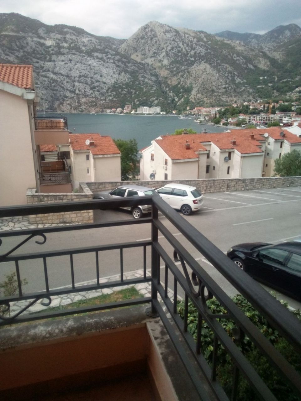 Flat in Risan, Montenegro, 63 sq.m - picture 1