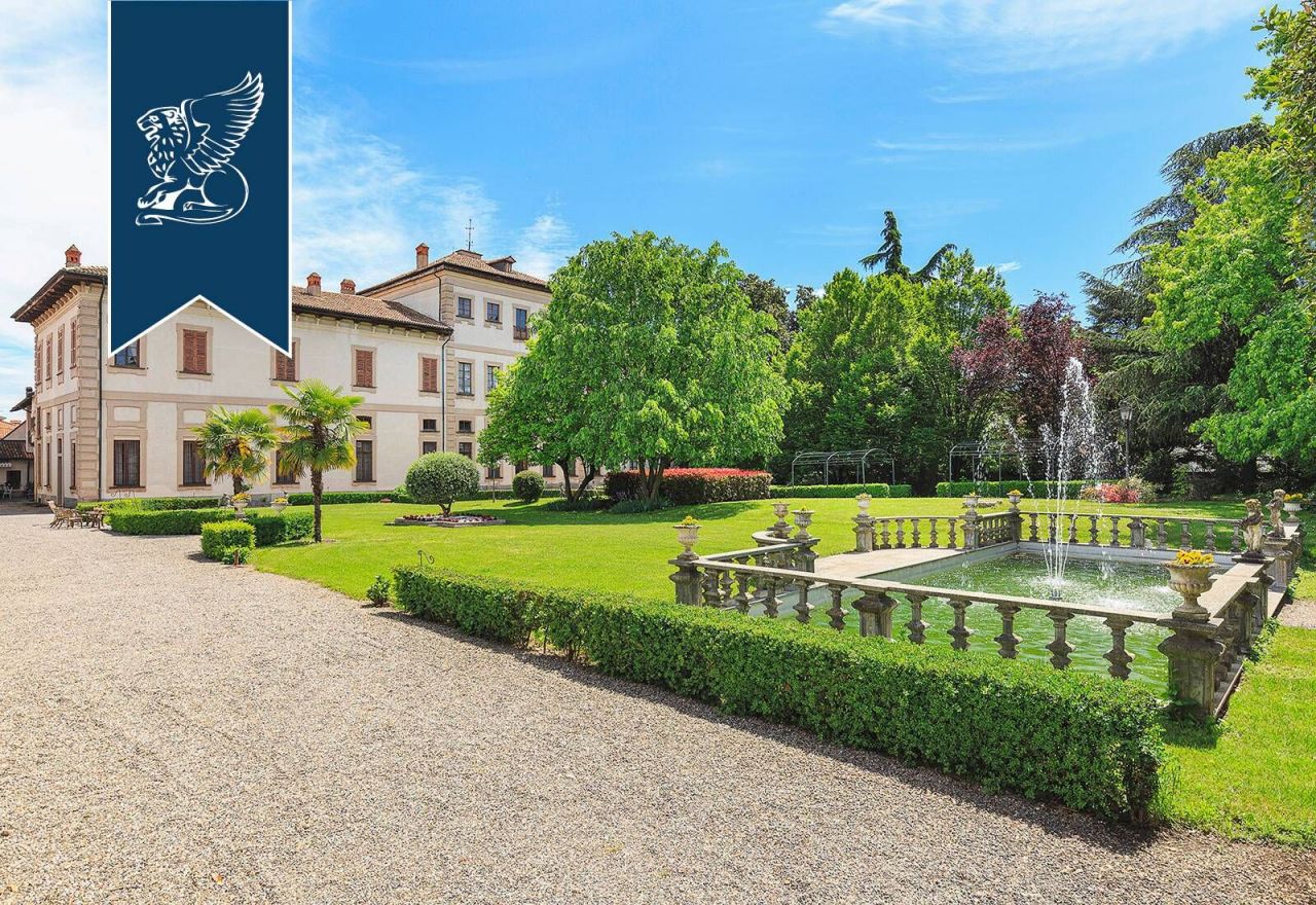 Villa en Milán, Italia, 5 000 m2 - imagen 1