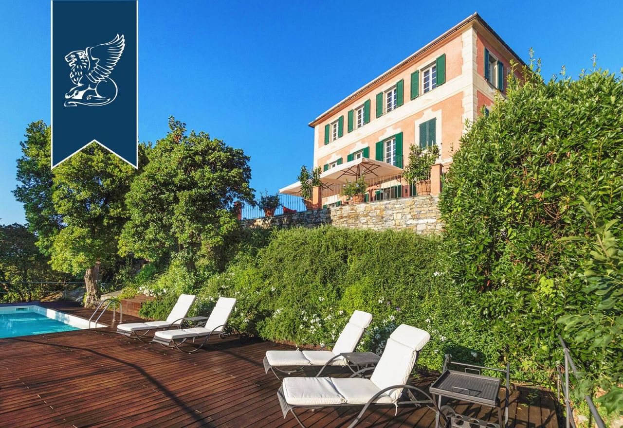 Villa in Camogli, Italy, 500 sq.m - picture 1