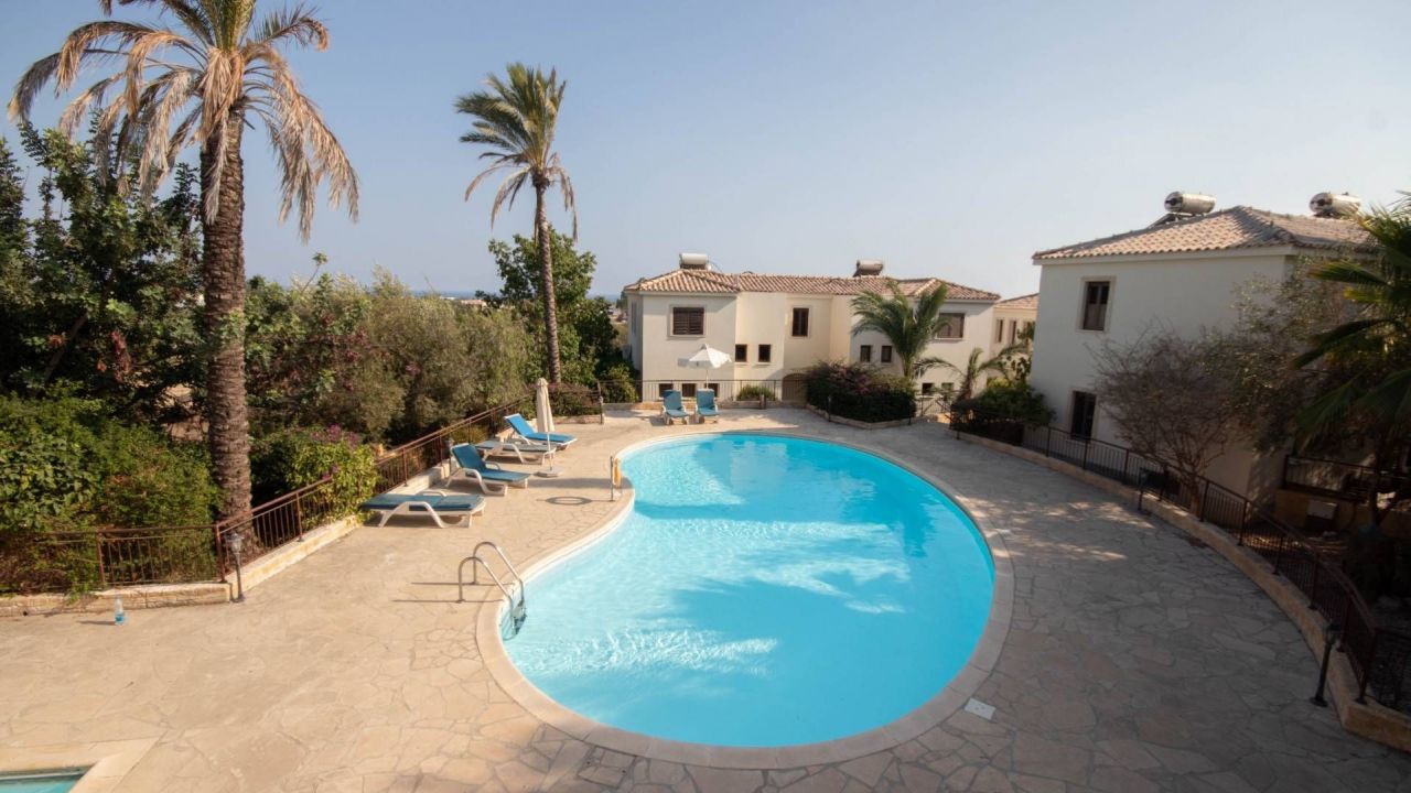 Villa in Larnaka, Zypern, 100 m2 - Foto 1