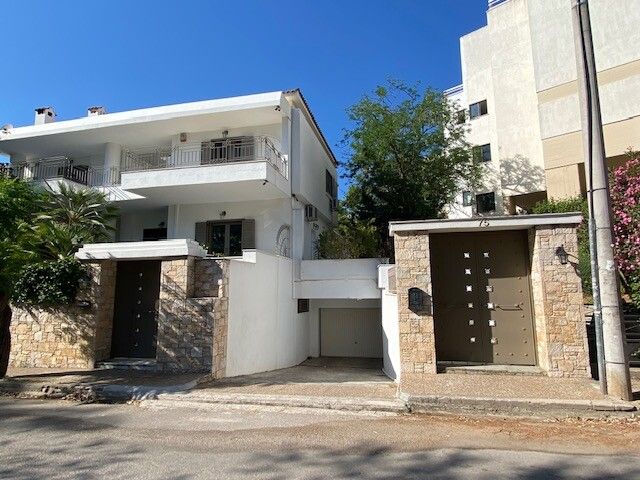 House in Athens, Greece, 240 sq.m - picture 1