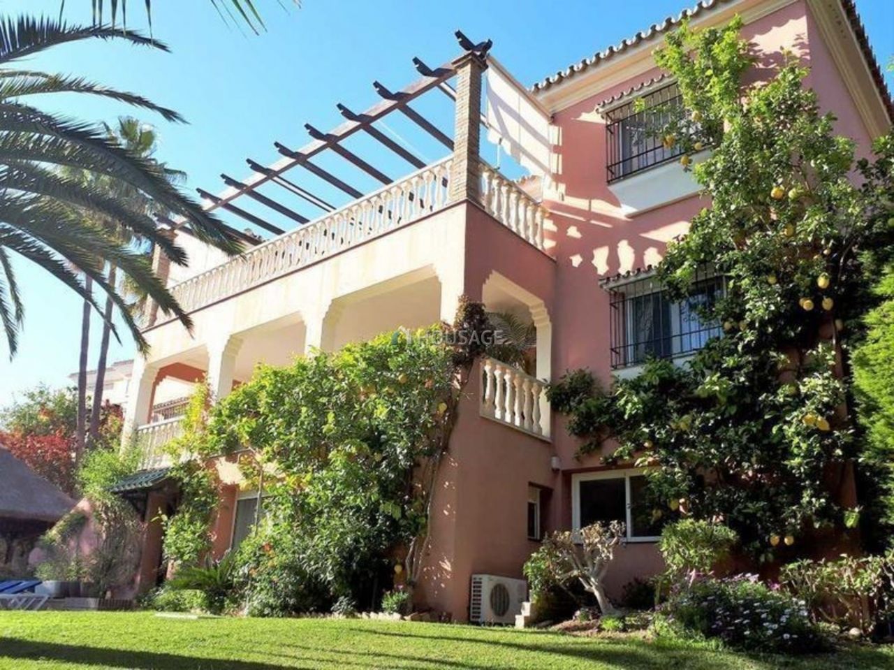 Casa en Marbella, España, 263 m2 - imagen 1
