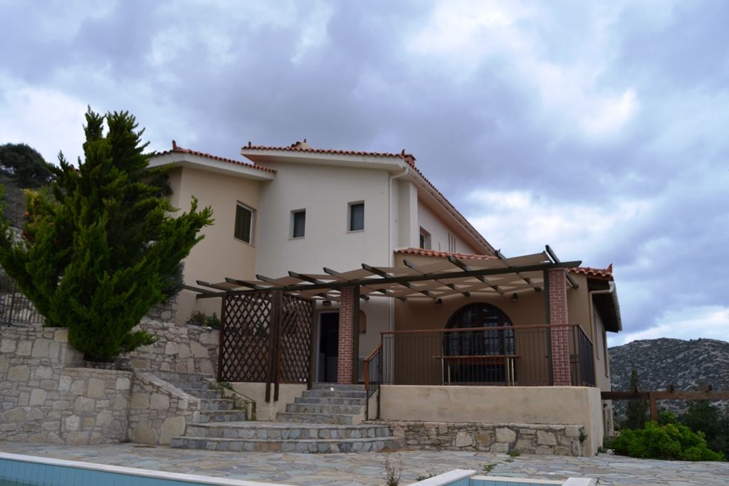Villa in Ligaria, Greece, 360 sq.m - picture 1