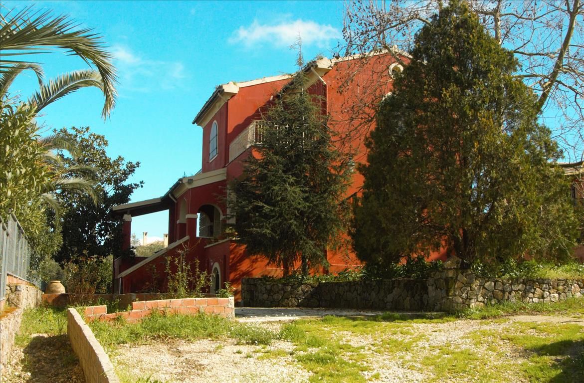 House in Corfu, Greece, 180 sq.m - picture 1