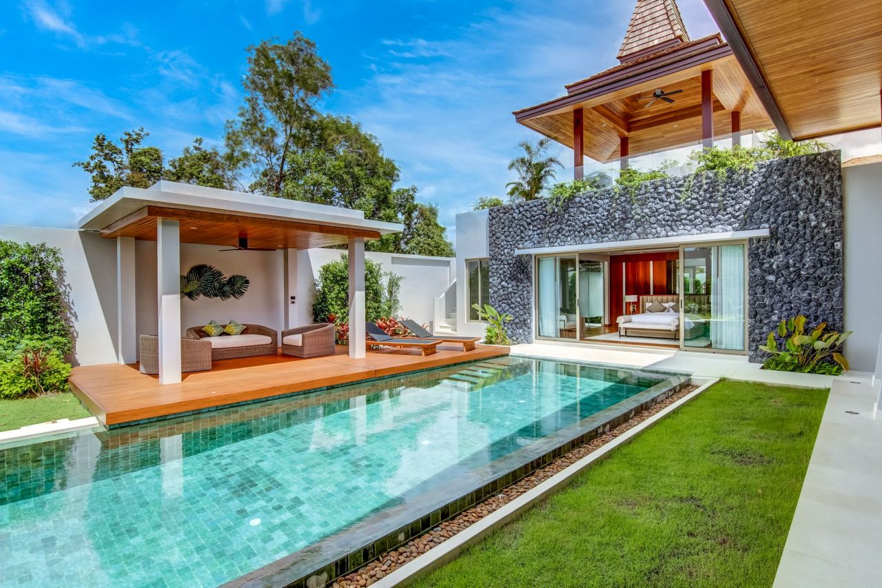 Villa in Phuket, Thailand, 782 sq.m - picture 1