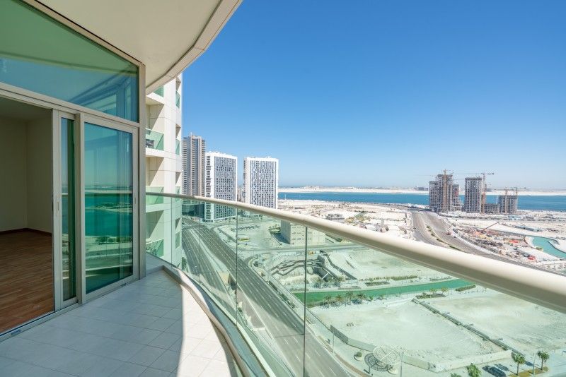 Apartment in Abu Dhabi, UAE, 79 sq.m - picture 1