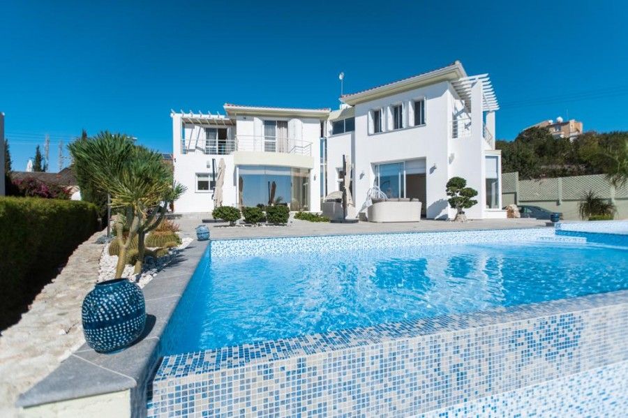 Villa en Pafos, Chipre, 360 m2 - imagen 1