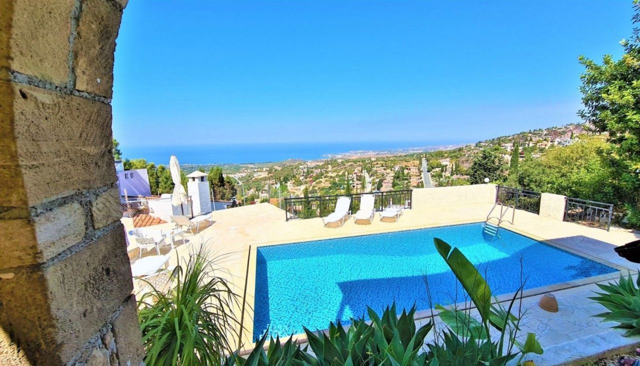 Villa in Paphos, Cyprus, 120 sq.m - picture 1