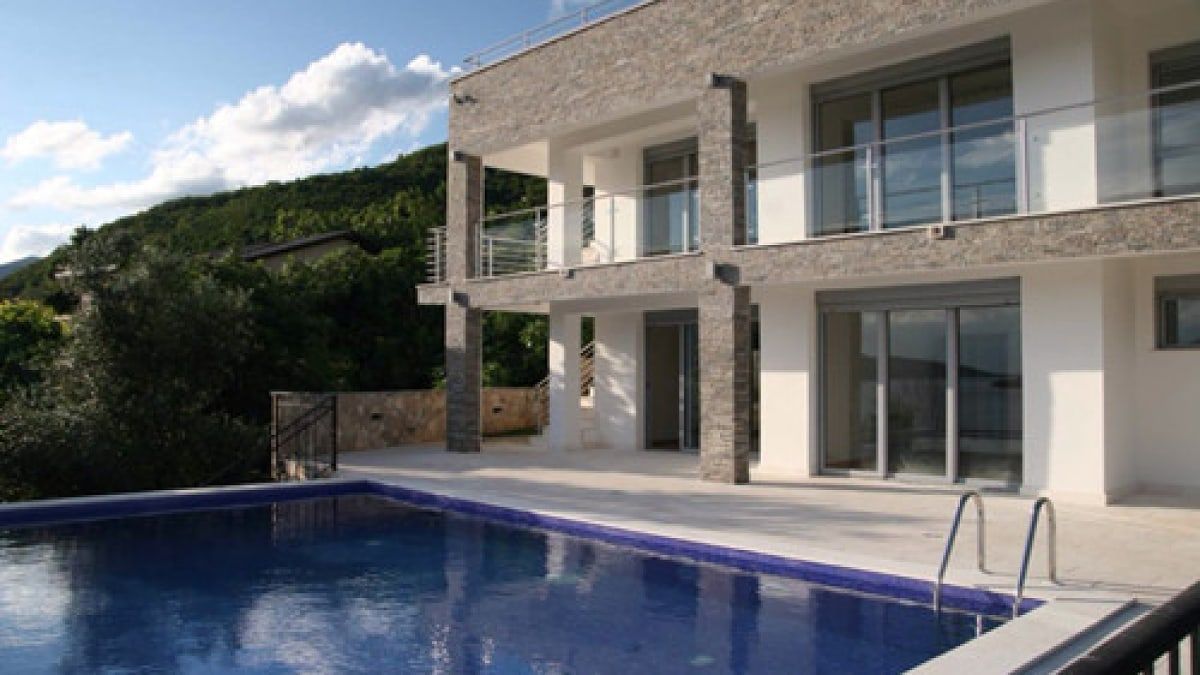 Haus in Herceg-Novi, Montenegro, 267 m2 - Foto 1