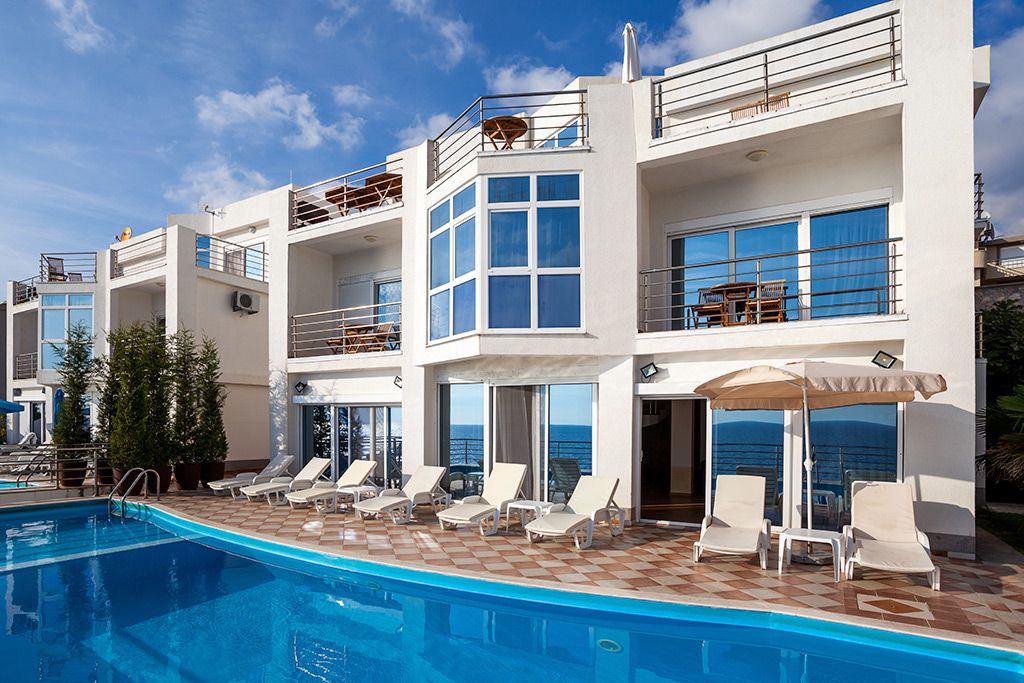 Casa en Dobra Voda, Montenegro, 659 m2 - imagen 1