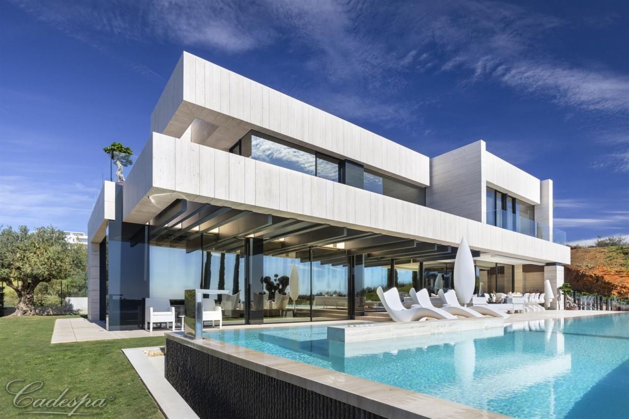 Villa on Costa del Sol, Spain, 509 sq.m - picture 1