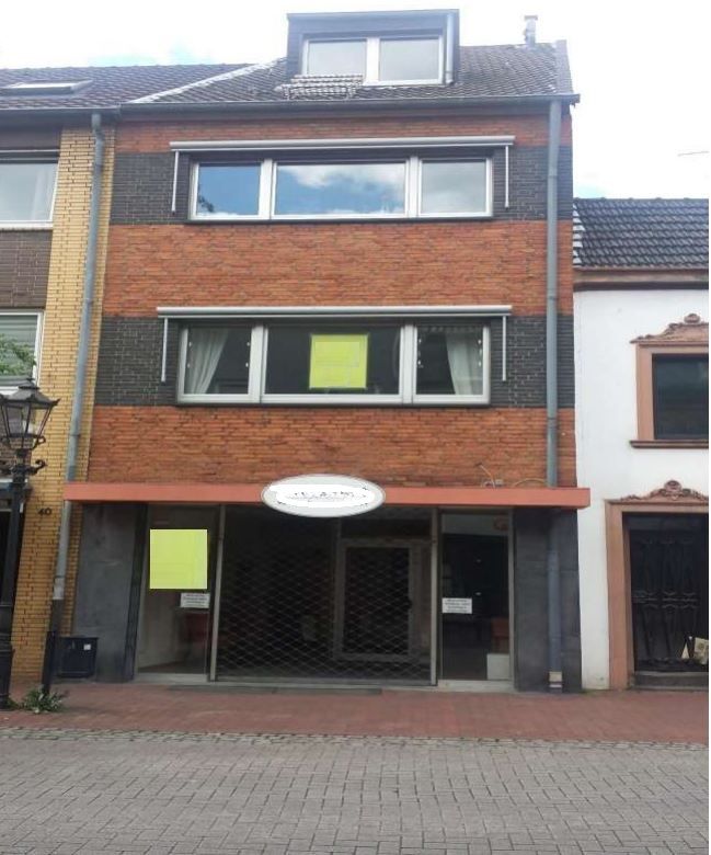 Commercial apartment building in Willich, Germany, 330 sq.m - picture 1