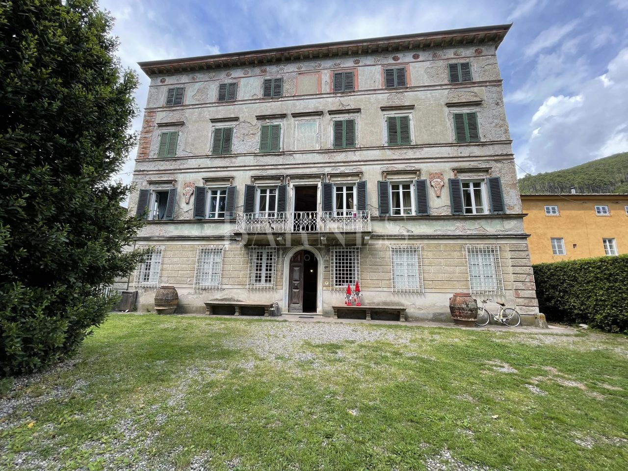 Appartement à Capannori, Italie, 330 m2 - image 1
