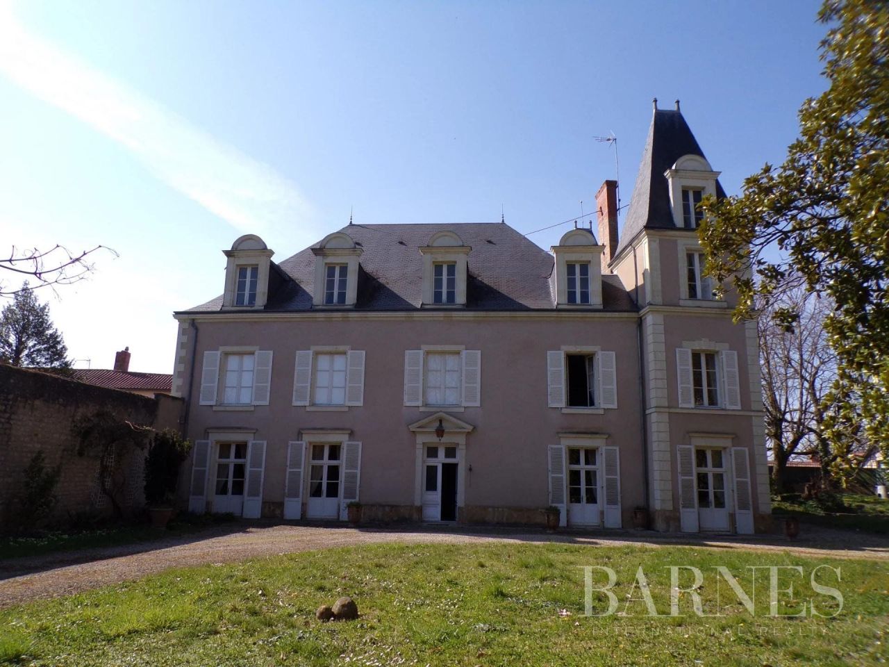 Casa Thouars, Francia, 577 m2 - imagen 1