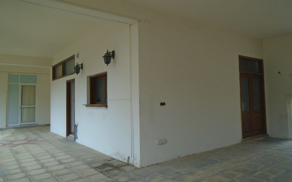 Shop in Paphos, Cyprus, 58 sq.m - picture 1