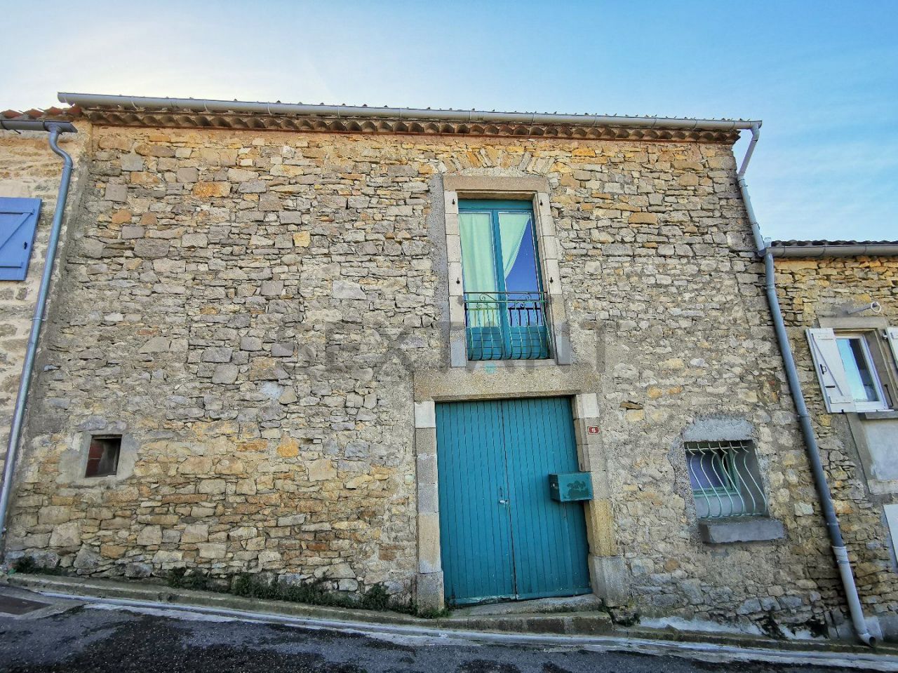 House in Carcassonne, France - picture 1