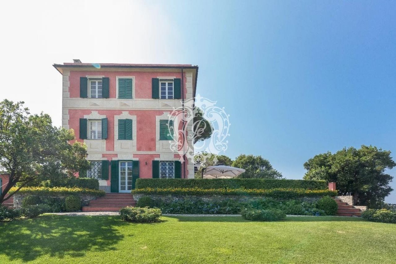 Villa in Camogli, Italy, 420 sq.m - picture 1