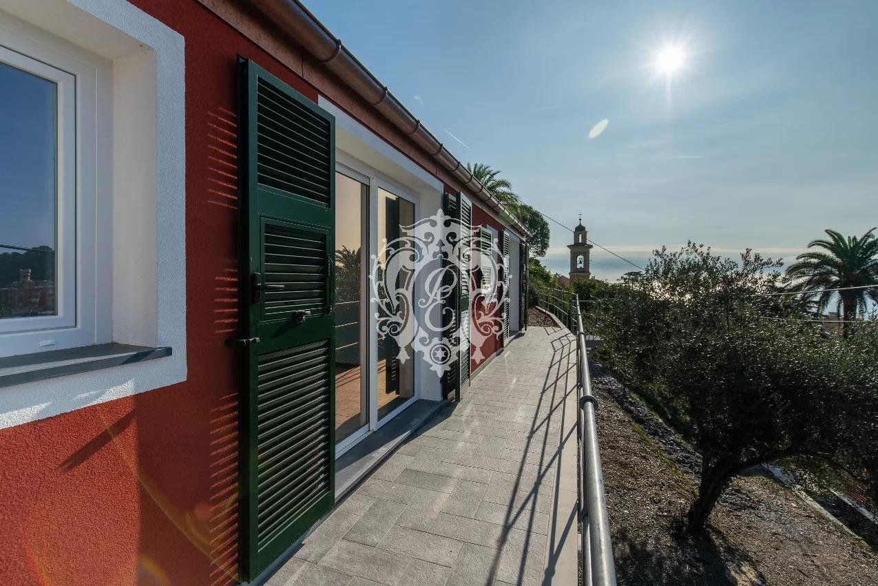 Casa en Arenzano, Italia, 107 m2 - imagen 1