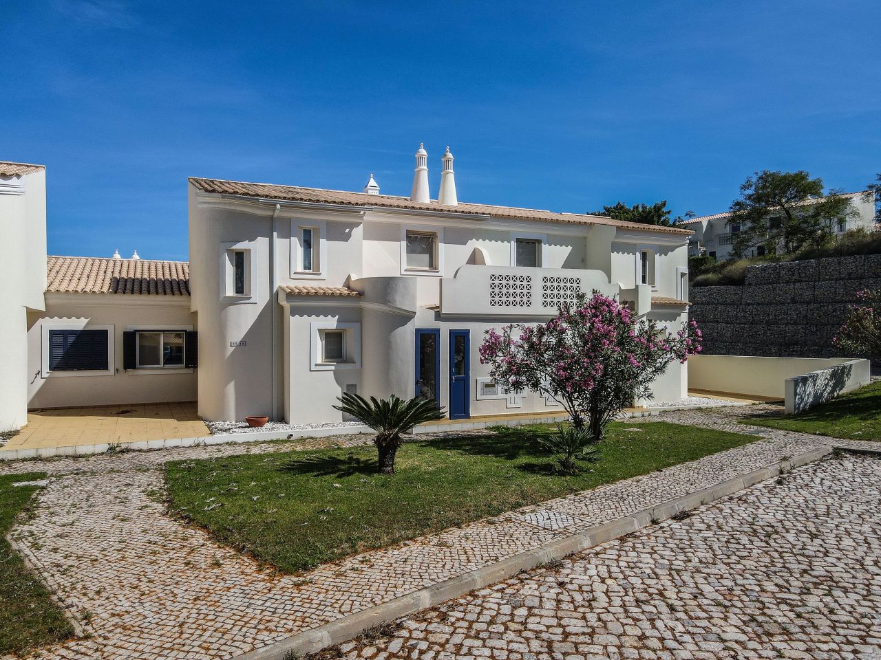 Villa in Tavira, Portugal, 220 sq.m - picture 1
