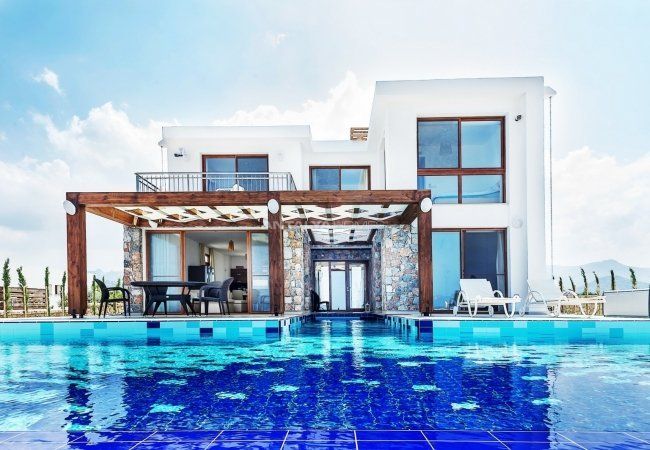 Villa à Gazimağusa, Chypre, 220 m2 - image 1