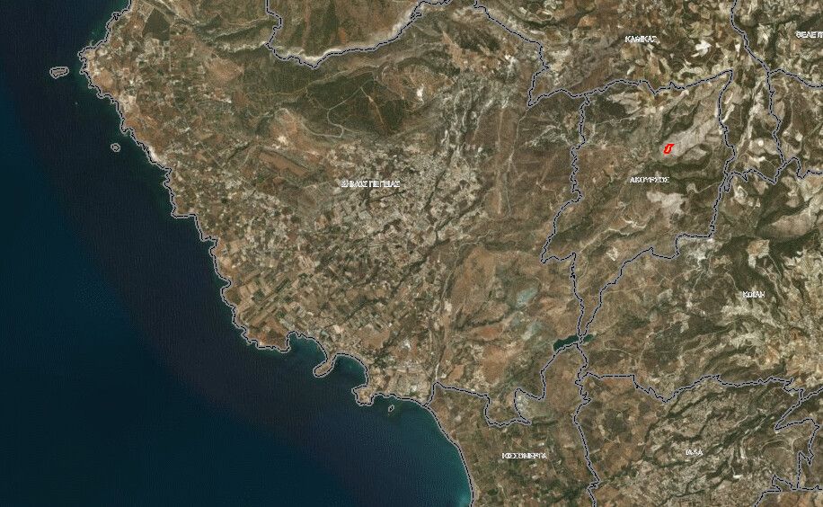 Land in Paphos, Cyprus, 10 368 sq.m - picture 1