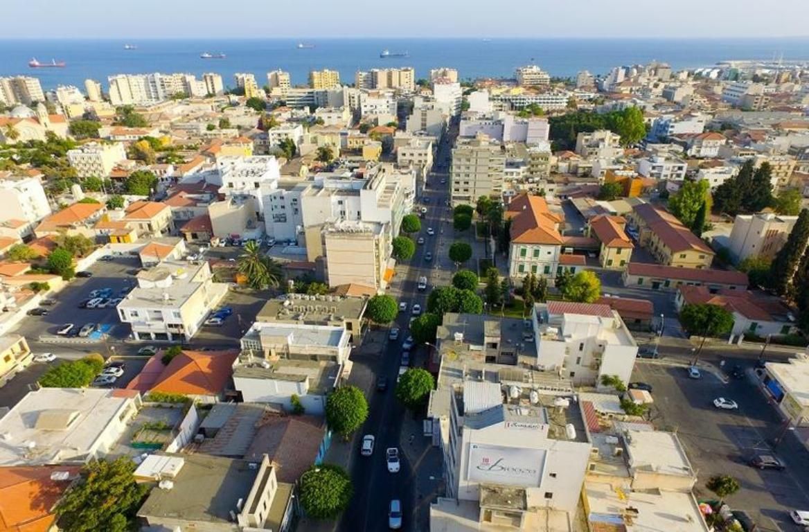Propiedad comercial en Limasol, Chipre, 110 m2 - imagen 1