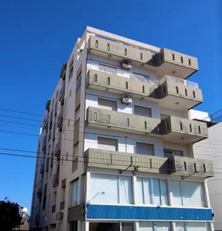 Gewerbeimmobilien in Limassol, Zypern, 1 325 m2 - Foto 1