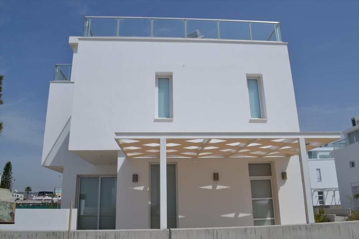 Villa in Larnaca, Cyprus, 275 sq.m - picture 1