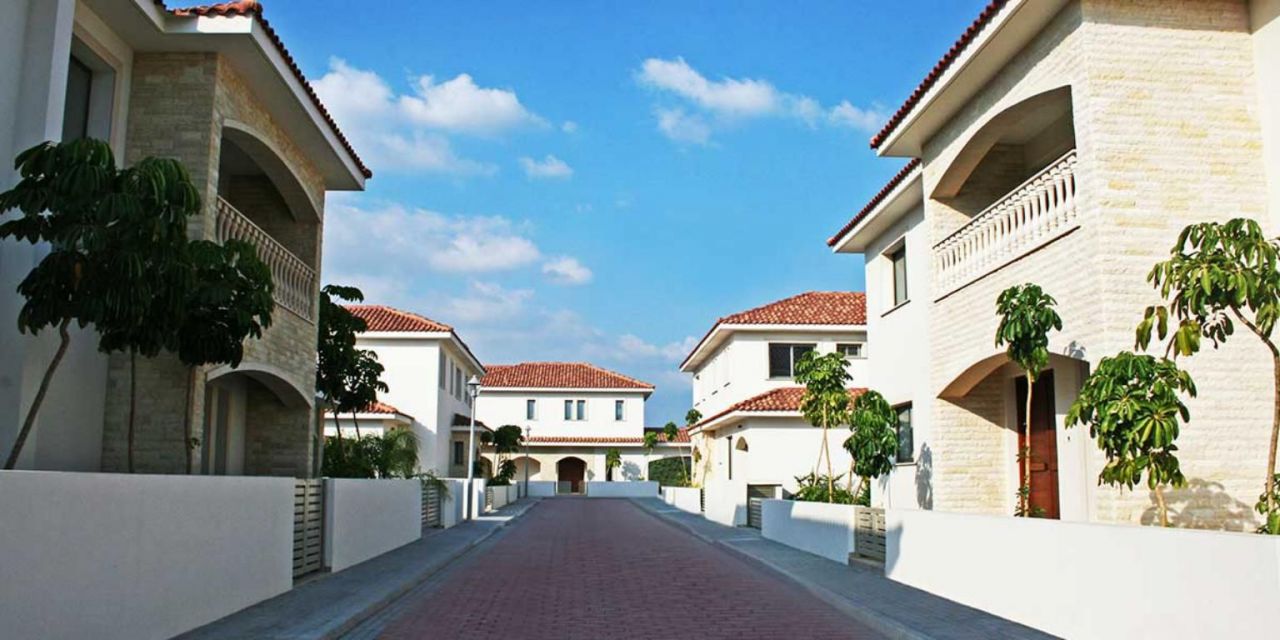 Villa in Larnaka, Zypern, 184 m2 - Foto 1