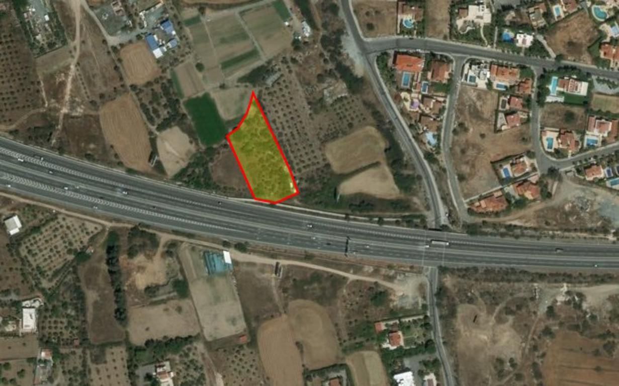 Land in Limassol, Cyprus, 3 625 sq.m - picture 1